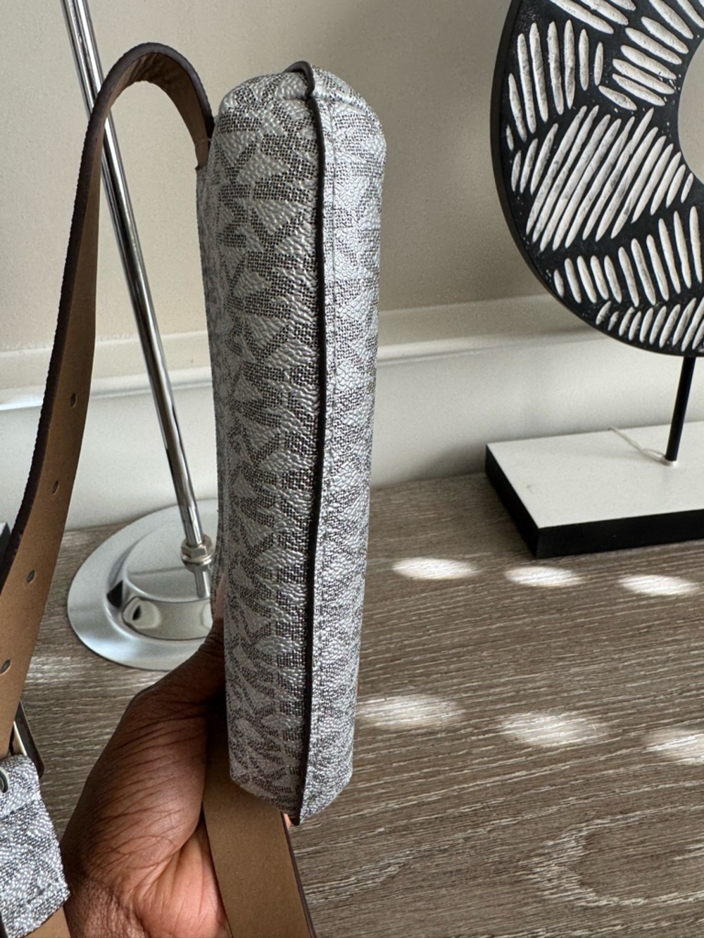 Michael Kors belt bag - Picture 6 of 7